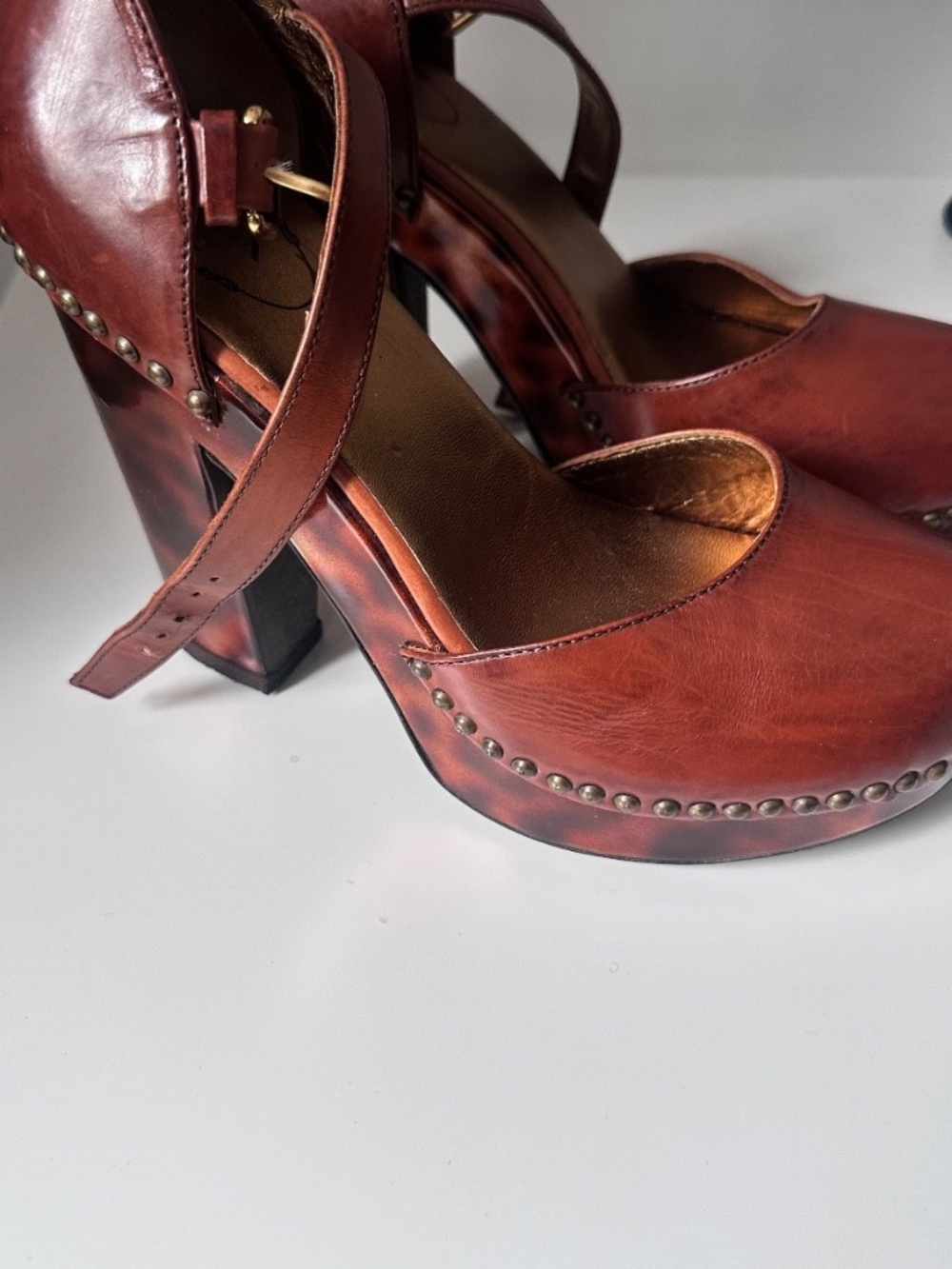 Prada Women's Platform Studded Leather Heels Sandals Turtle Size 37/5 - Picture 3 of 7